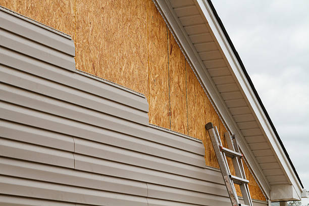 24/7 Emergency Siding Replacement experts in Siler City, NC
